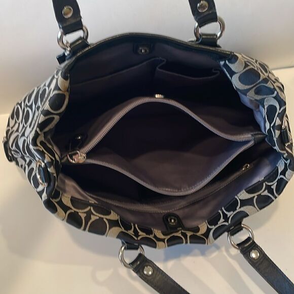 Coach Ashley Signature Carryall Black and Tan F15510 - Picture 7 of 9